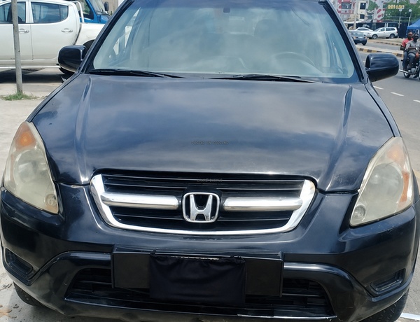 Nigerian Used Honda Cr V 2003 Black Suv in Ibadan