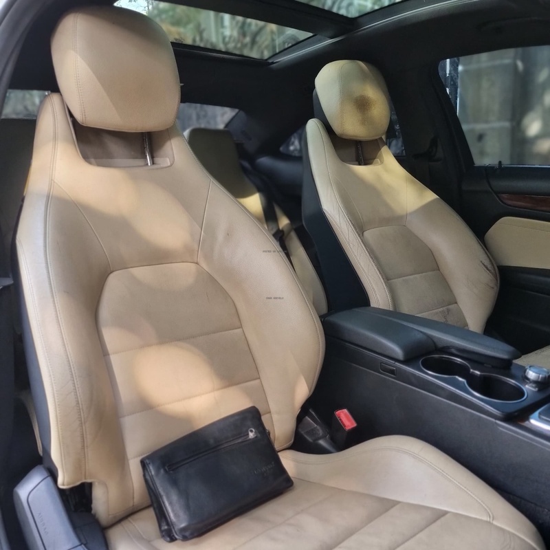 Foreign Used Mercedes Benz C350 2012 for Sale In Lagos image