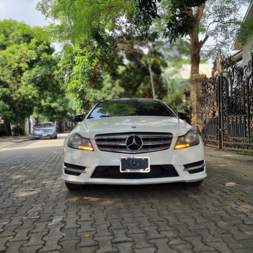 Foreign Used Mercedes Benz C350 2012 for Sale In Lagos
