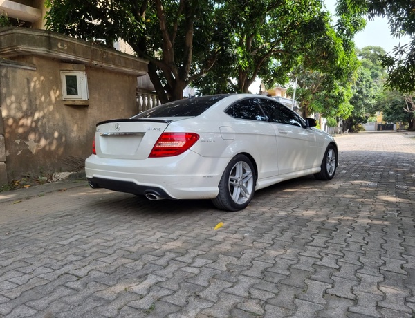 Foreign Used Mercedes Benz C350 2012 for Sale In Lagos