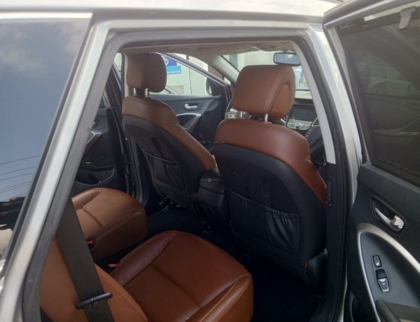 Foreign Used Toks 2015 Hyundai Santa Fe V6,3seater