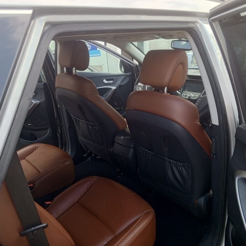 Foreign Used Toks 2015 Hyundai Santa Fe V6,3seater image