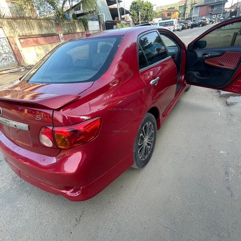 Registered 2010 Toyota Corolla sports image