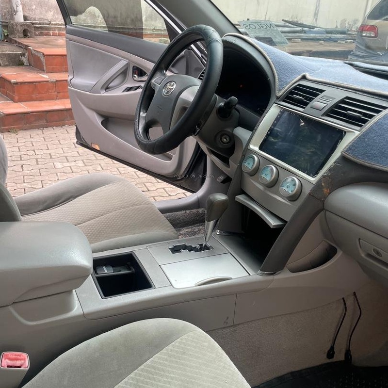 Foreign Used 2009 Toyota Camry Le image