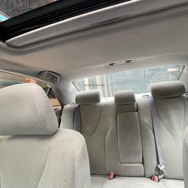 Foreign Used 2009 Toyota Camry Le image