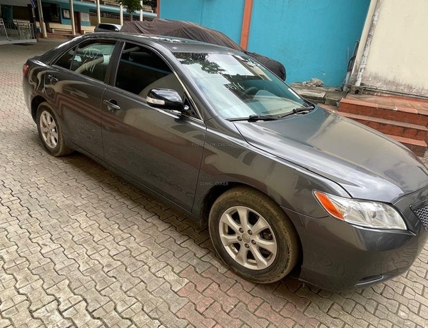 Foreign Used 2009 Toyota Camry Le