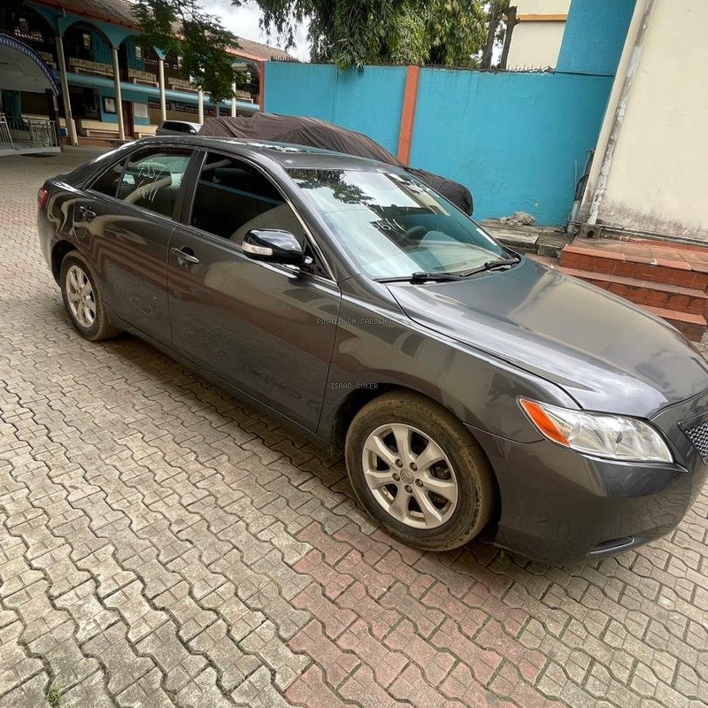Foreign Used 2009 Toyota Camry Le image