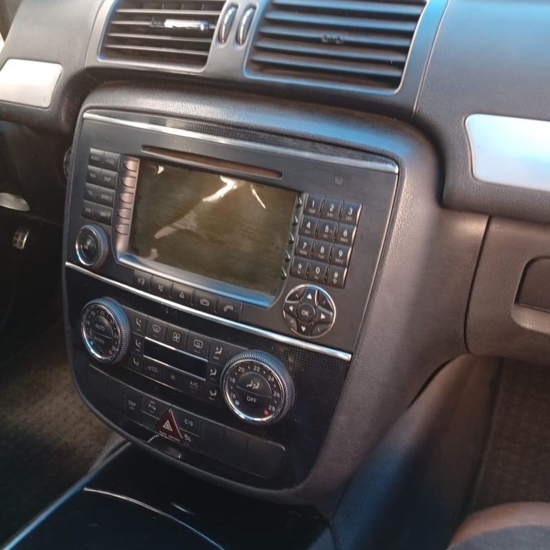 Mercedes R350 2015 for Sale In Lagos image