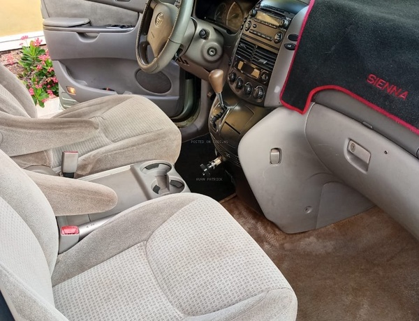 2007 Clean Toyota Sienna  for Sale In Edo