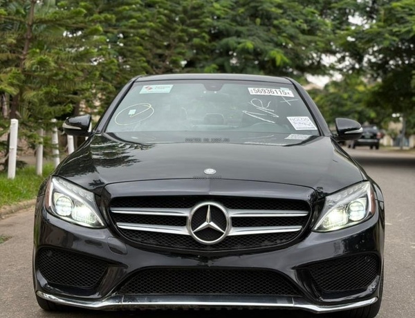 Foreign Used Mercedes Benz C400 2015 In Abuja