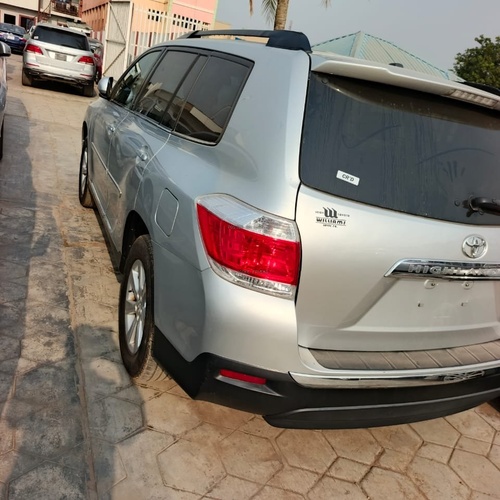 Toyota Highlander 2011 For Sale In Lagos