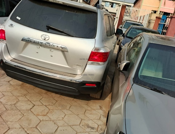 Toyota Highlander 2011 For Sale In Lagos