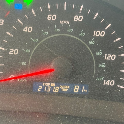2008 REGISTERED TOYOTA CAMRY IN ABUJA