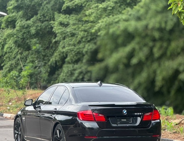 2011 FOREIGN USED BMW 535i WITH DUTY IN ABUJA