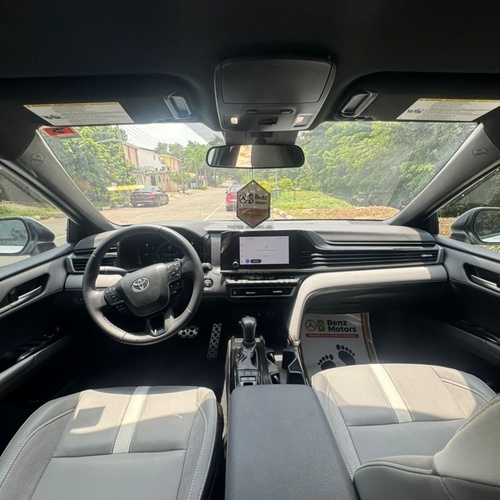 BRAND NEW 2025 TOYOTA CAMRY SE HEV (hybrid) IN ABUJA
