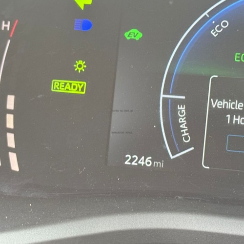 BRAND NEW 2025 TOYOTA CAMRY SE HEV (hybrid) IN ABUJA
