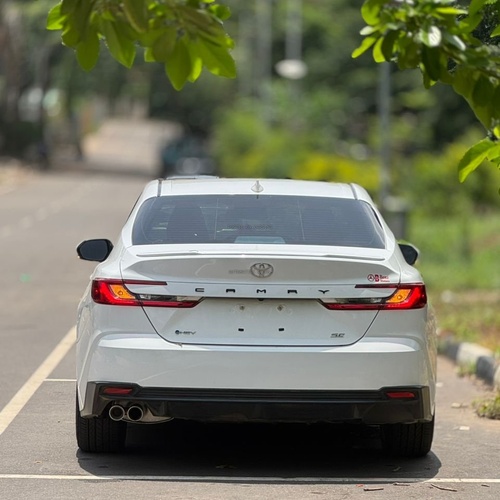 BRAND NEW 2025 TOYOTA CAMRY SE HEV (hybrid) IN ABUJA