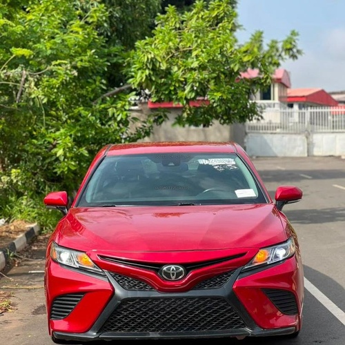 DISTRESS SALE FOREIGN USED 2021 TOYOTA CAMRY SE