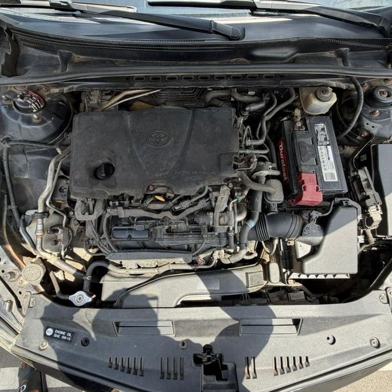 EXTREMELY CLEAN 2018 TOYOTA CAMRY WITH DUTY image