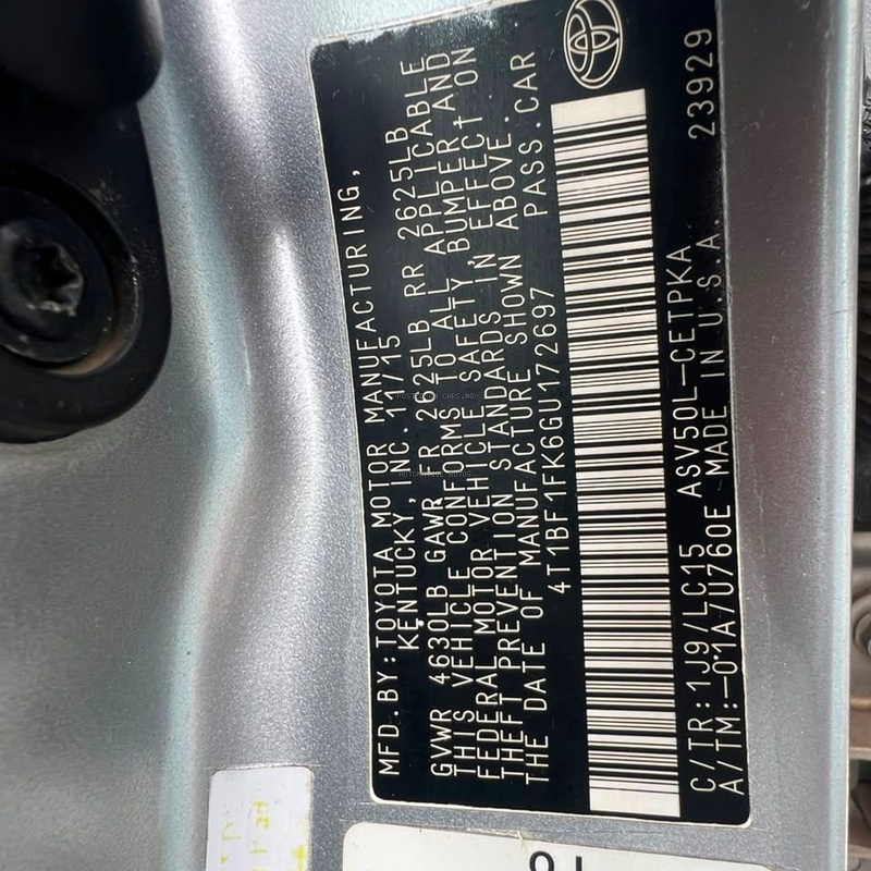 EXTREMELY CLEAN REGISTERED 2016 TOYOTA CAMRY XSE WITH ORIGINAL DUTY image