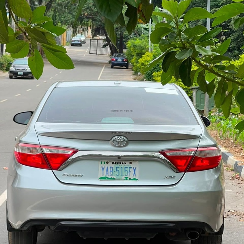 EXTREMELY CLEAN REGISTERED 2016 TOYOTA CAMRY XSE WITH ORIGINAL DUTY image