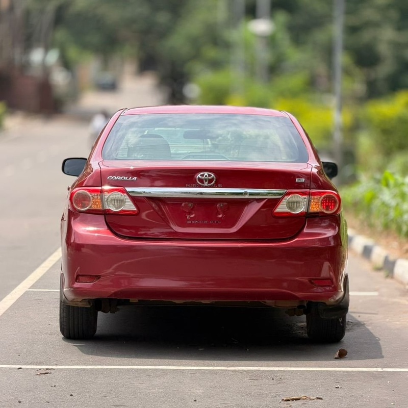 EXTREMELY CLEAN UNREGISTERED 2011 TOYOTA COROLLA LE image