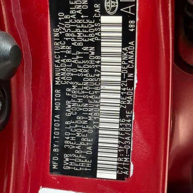 EXTREMELY CLEAN UNREGISTERED 2011 TOYOTA COROLLA LE image