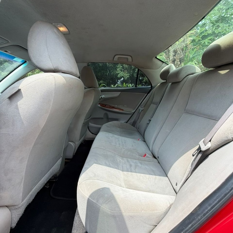 EXTREMELY CLEAN UNREGISTERED 2011 TOYOTA COROLLA LE image