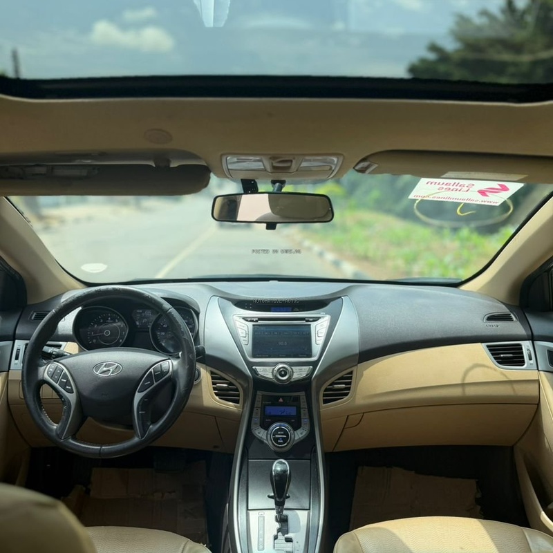 FOREIGN USED 2013 HYUNDAI ELANTRA WITH DUTY image