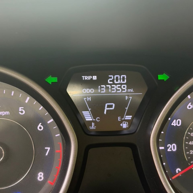 FOREIGN USED 2013 HYUNDAI ELANTRA WITH DUTY image