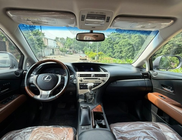 FOREIGN USED 2014 LEXUS RX350 WITH DUTY IN ABUJA