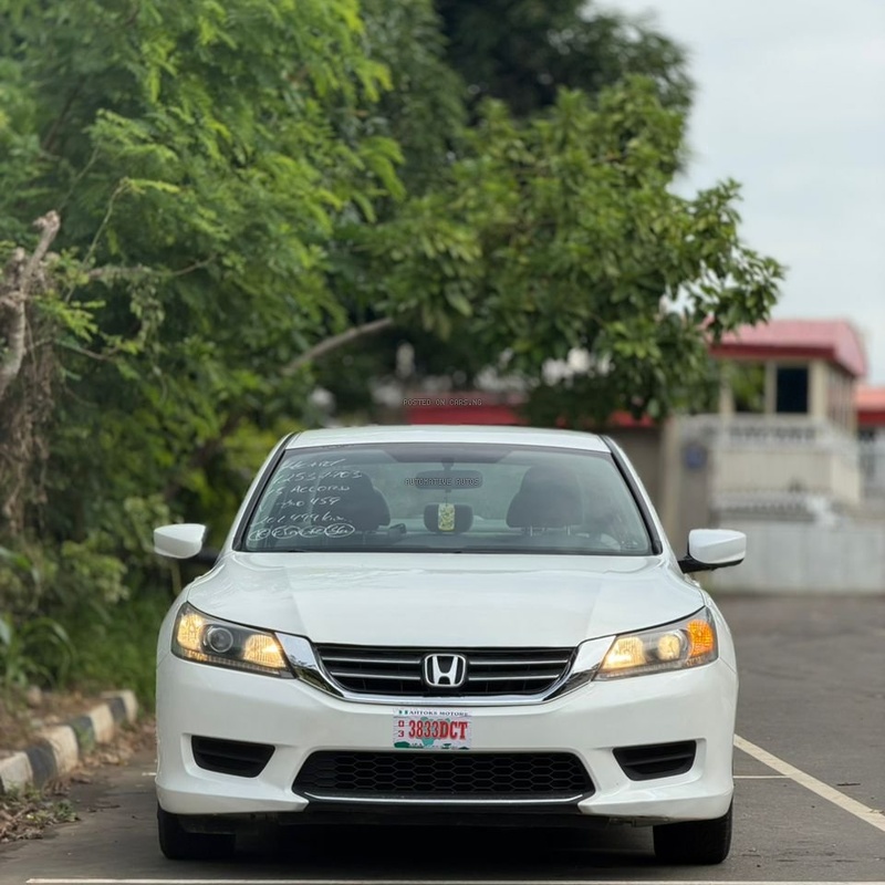 FOREIGN USED 2015 HONDA ACCORD V4 IN ABUJA image