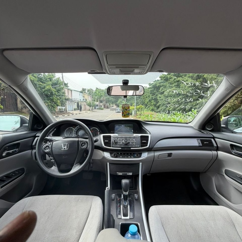 FOREIGN USED 2015 HONDA ACCORD V4 IN ABUJA image