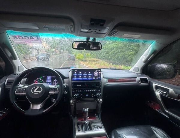 FOREIGN USED 2015 LEXUS GX460 FULLY UPGRADED TO 2020 IN ABUJA