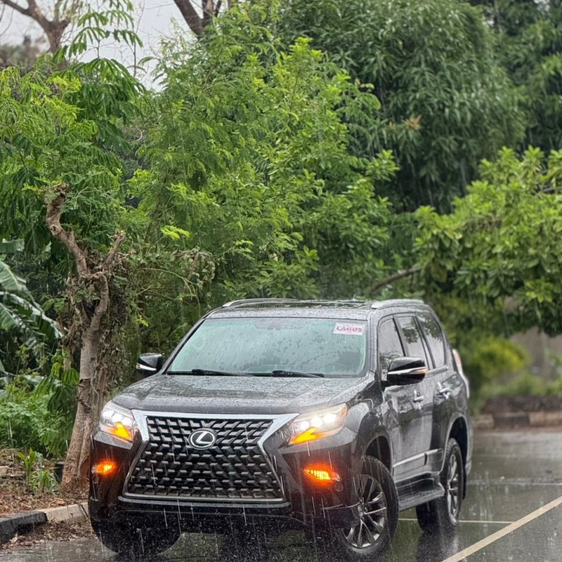 FOREIGN USED 2015 LEXUS GX460 FULLY UPGRADED TO 2020 IN ABUJA image