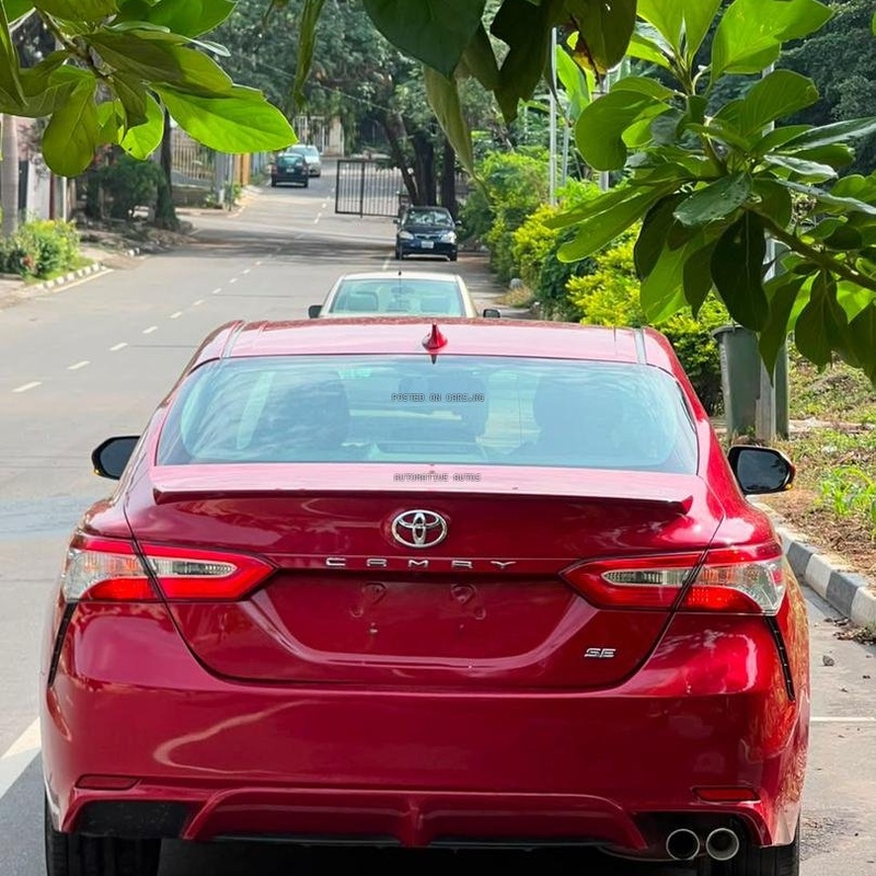 FOREIGN USED 2021 TOYOTA CAMRY SE KEYLESS image