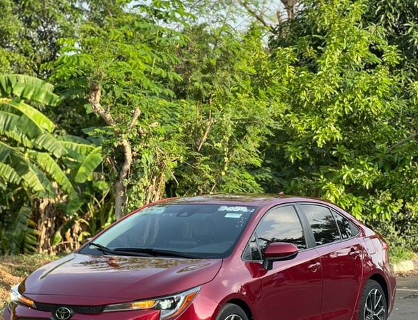 FOREIGN USED 2022 TOYOTA COROLLA LE IN ABUJA