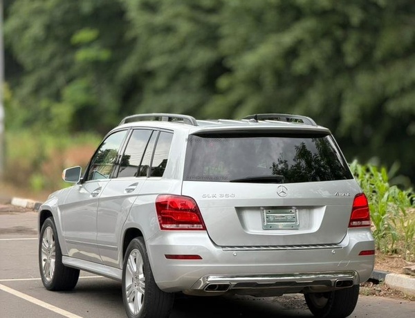 FOREIGN USED FULLEST OPTION 2015 MERCEDES BENZ GLK350