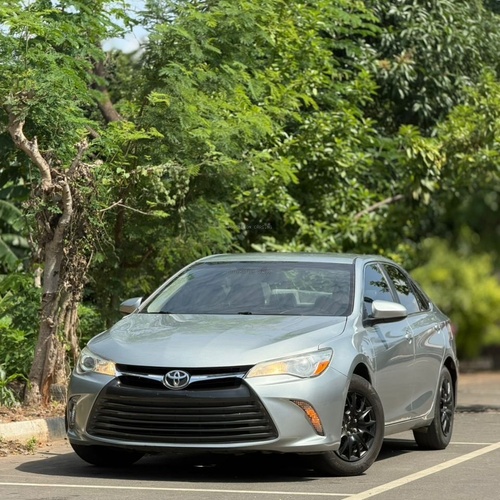 GOOD DEAL FOREIGN USED 2015 TOYOTA CAMRY LE IN ABUJA