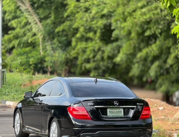 PREMIUM USED 2013 MERCEDES BENZ C350 COUPE IN ABUJA