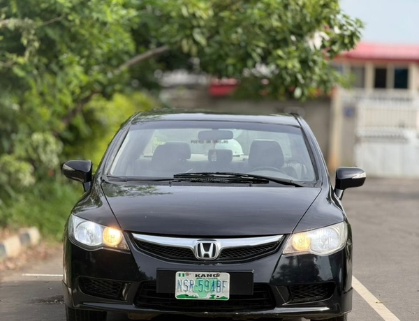 REGISTERED 2008/09 HONDA CIVIC IN ABUJA
