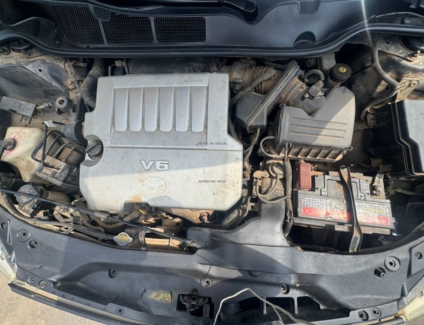 REGISTERED 2012 TOYOTA VENZA KEYLESS V6 IN ABUJA