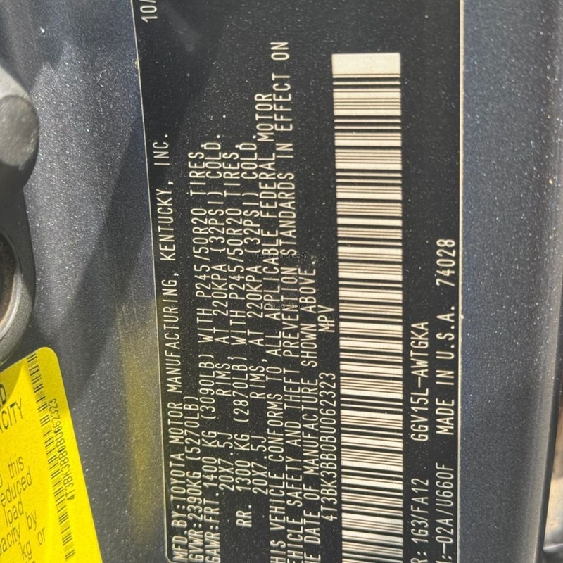REGISTERED 2012 TOYOTA VENZA KEYLESS V6 WITH DUTY image