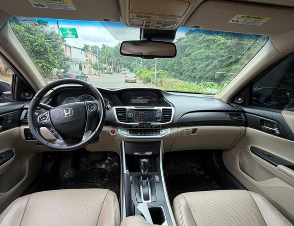 REGISTERED 2013 HONDA ACCORD EXL V6 IN ABUJA
