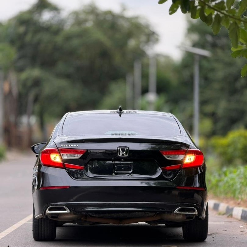UNREGISTERED 2018 HONDA ACCORD KEYLESS IN ABUJA image