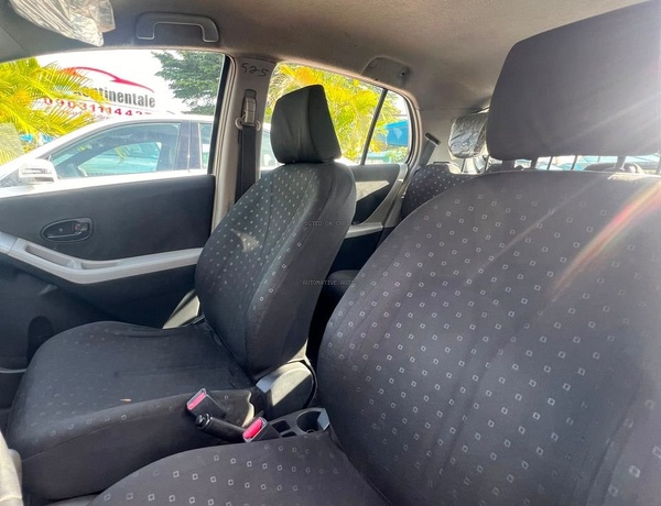 UNREGISTERED FIRST BODY TOYOTA YARIS 2009 IN ABUJA