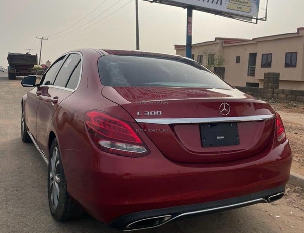 Foreign Used 2016 Mercedes Benz C300 In Gwarinpa