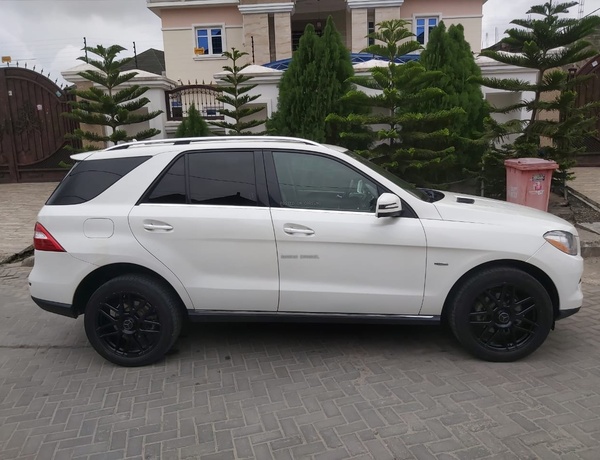 Mercedes Benz ML350 for Sale In Lagos