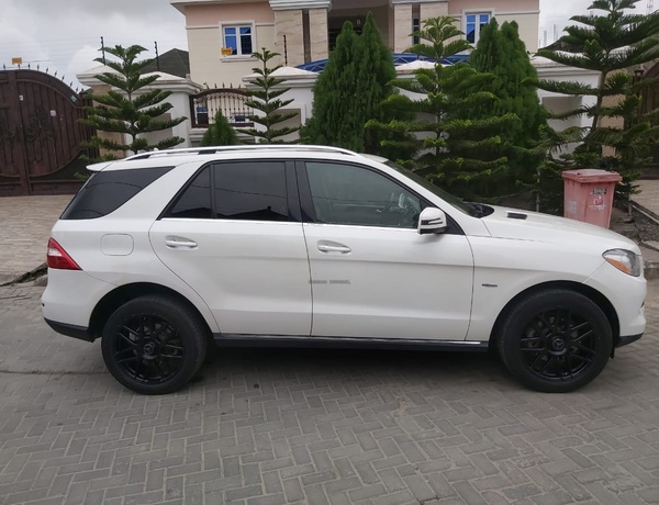 Mercedes Benz ML350 for Sale In Lagos