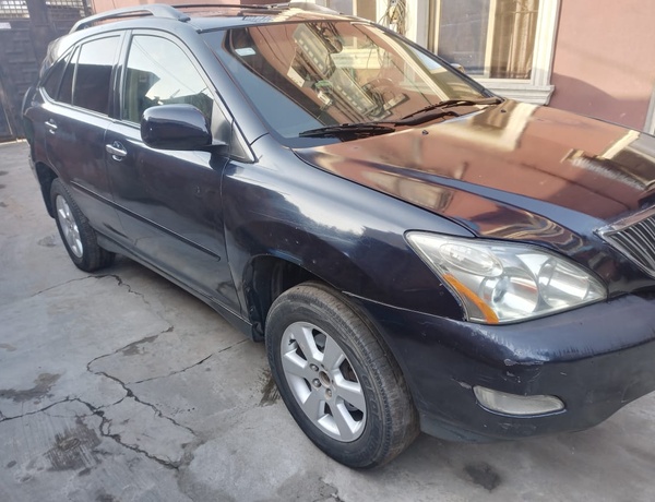 Lexus Rx 330 2005 for Sale In Bariga Lagos